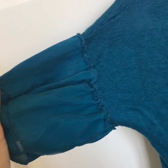 Club Monaco scooped neck and back blouse - Picture 3 of 3